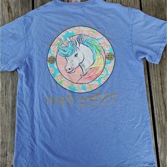 Simply Souther Unicorn Shirt Size Medium - Picture 1 of 6
